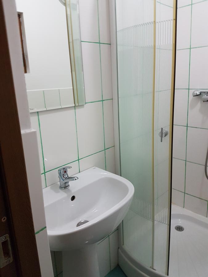 Vila Carmen Cazaci Luaran gambar